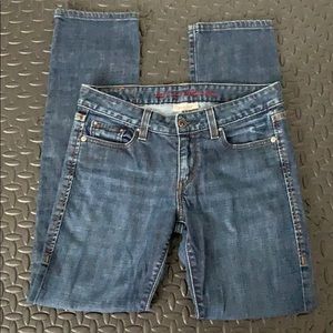 ⭐️ Levi’s 552 Mid-rise Straight leg